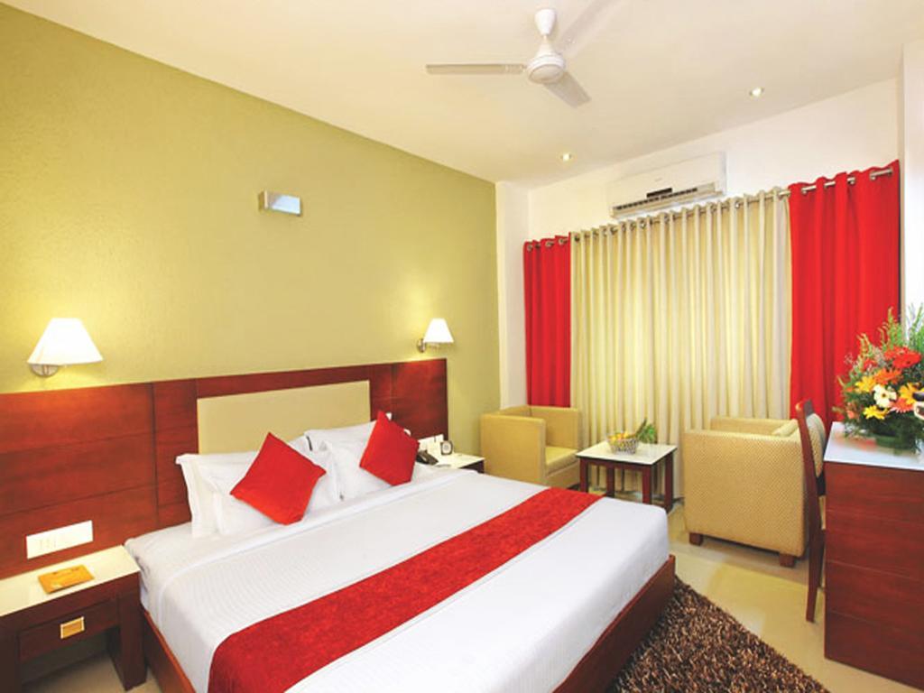 Hotel Hills Park Pathanāmthitta Camera foto